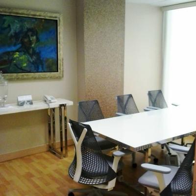 Oficinas Marbella, Torre Banesco